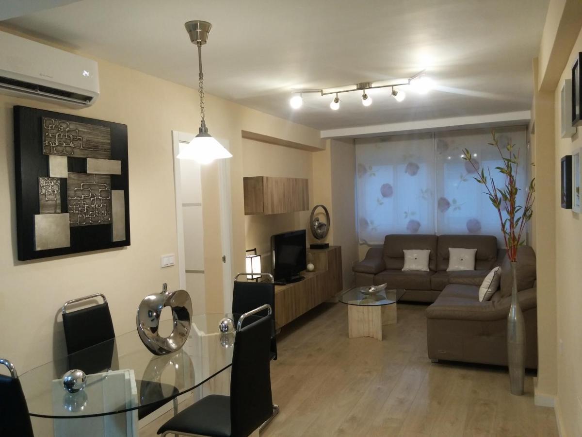 Apartamento Piso Cerca De La Playa Málaga Exterior foto