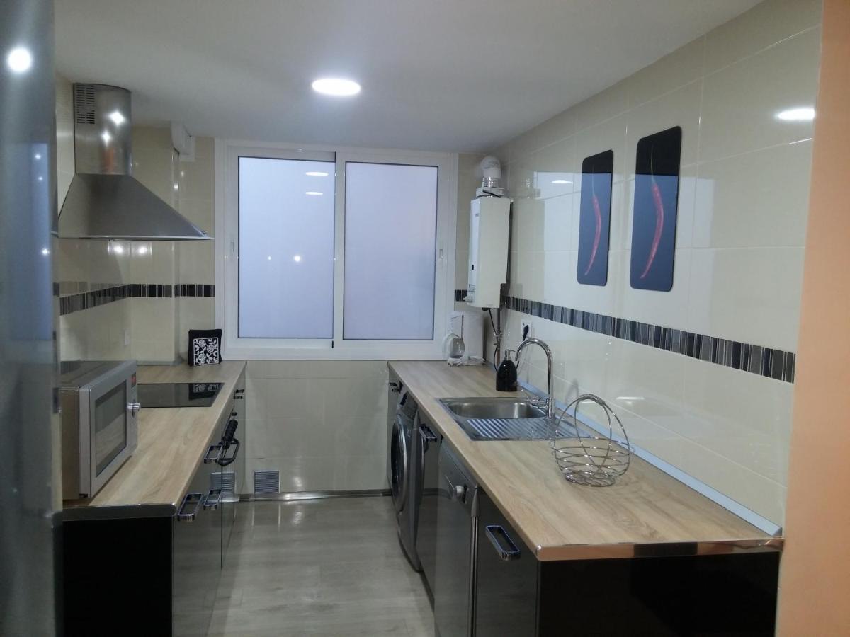 Apartamento Piso Cerca De La Playa Málaga Exterior foto