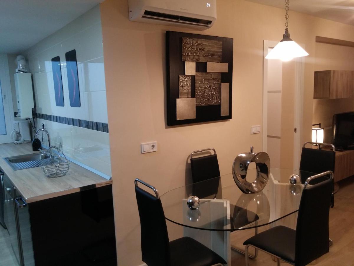 Apartamento Piso Cerca De La Playa Málaga Exterior foto